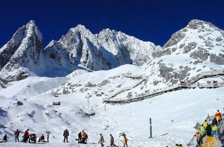 Yulong Snow Mountain, Yunnan, China